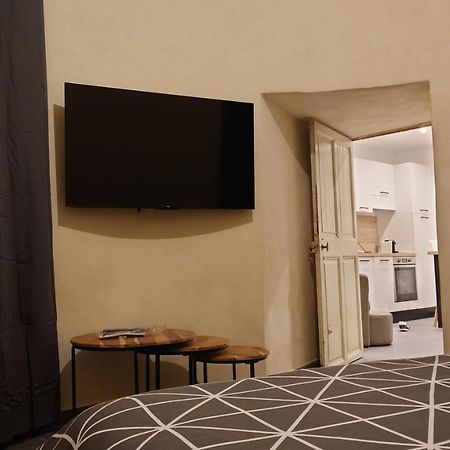 Appartement De La Tour Connaux エクステリア 写真
