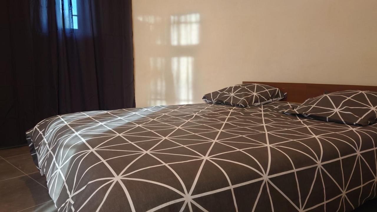 Appartement De La Tour Connaux エクステリア 写真