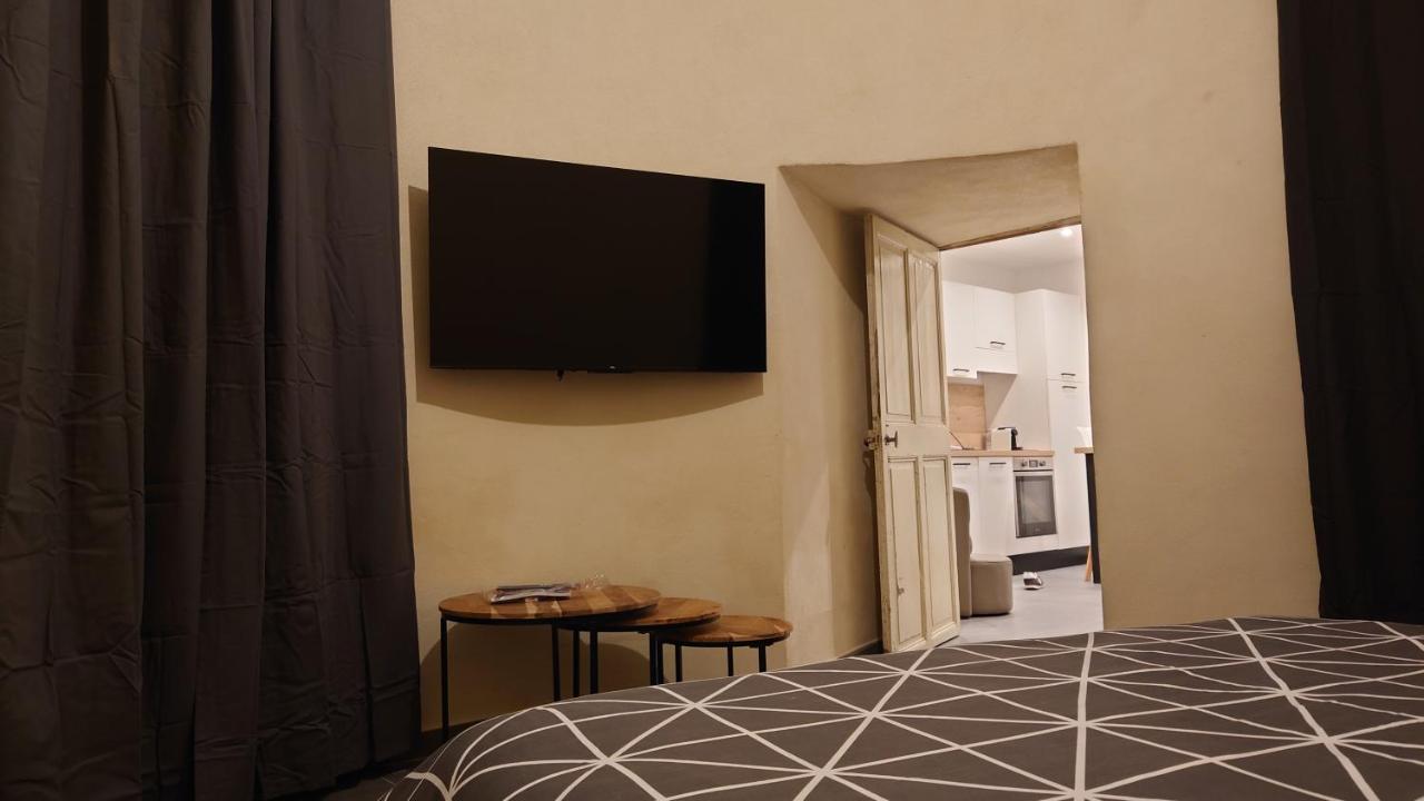 Appartement De La Tour Connaux エクステリア 写真
